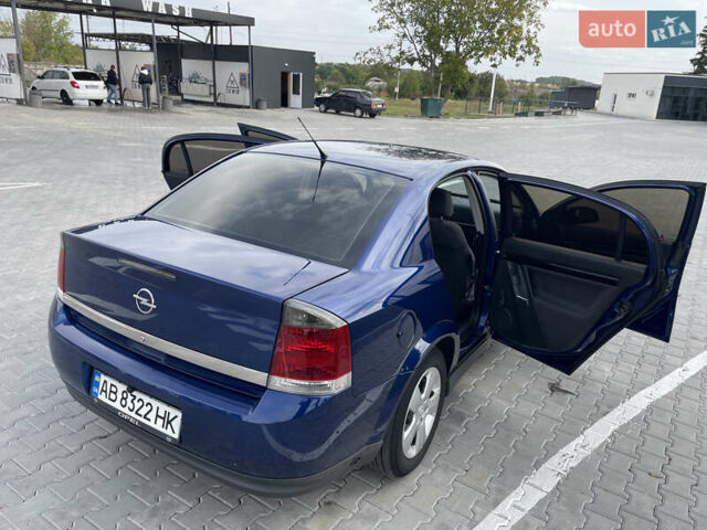Синій Опель Вектра, об'ємом двигуна 1.8 л та пробігом 258 тис. км за 5200 $, фото 14 на Automoto.ua
