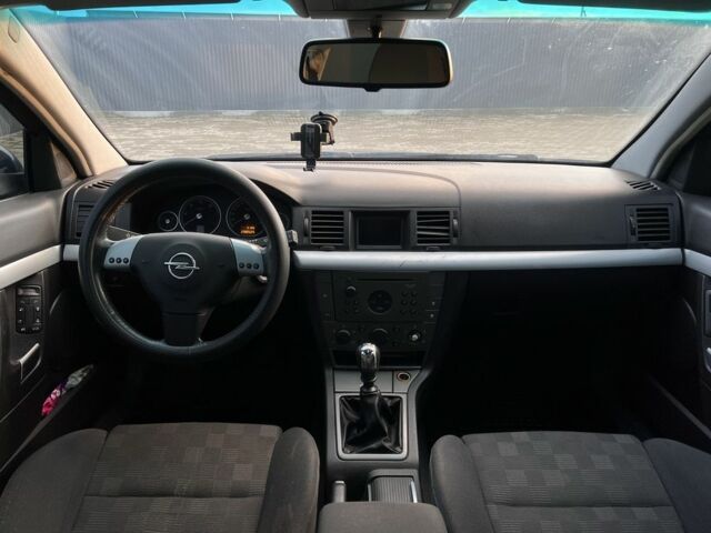 Синій Опель Вектра, об'ємом двигуна 2.2 л та пробігом 285 тис. км за 3550 $, фото 7 на Automoto.ua