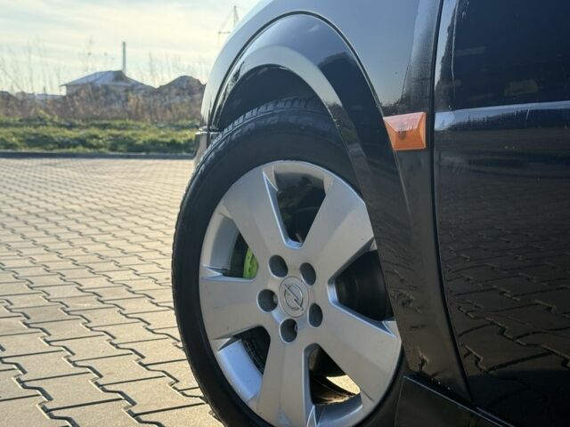 Синий Опель Вектра, объемом двигателя 2 л и пробегом 392 тыс. км за 2699 $, фото 8 на Automoto.ua