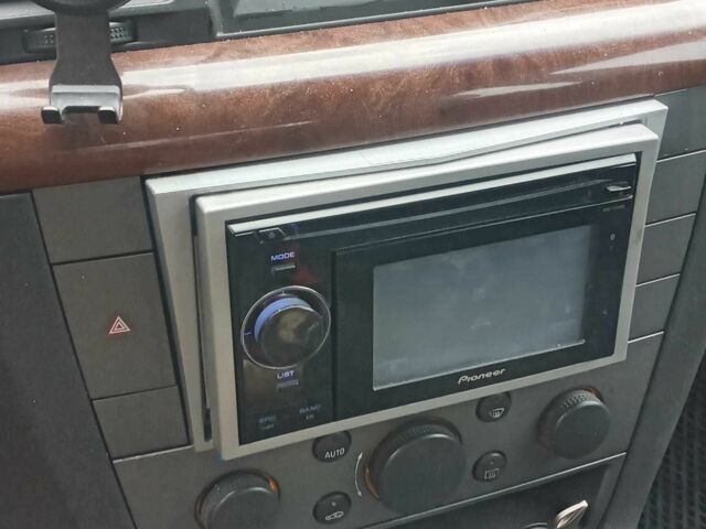 Синий Опель Вектра, объемом двигателя 1.8 л и пробегом 300 тыс. км за 4000 $, фото 5 на Automoto.ua