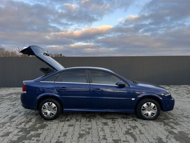 Синій Опель Вектра, об'ємом двигуна 2.2 л та пробігом 285 тис. км за 3550 $, фото 17 на Automoto.ua