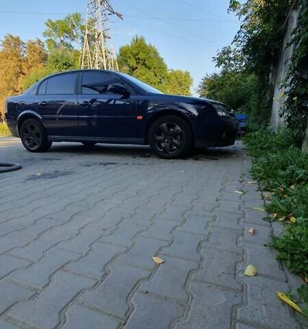 Синій Опель Вектра, об'ємом двигуна 2.2 л та пробігом 333 тис. км за 4700 $, фото 17 на Automoto.ua