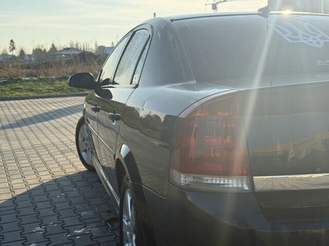 Синий Опель Вектра, объемом двигателя 2 л и пробегом 392 тыс. км за 2699 $, фото 6 на Automoto.ua