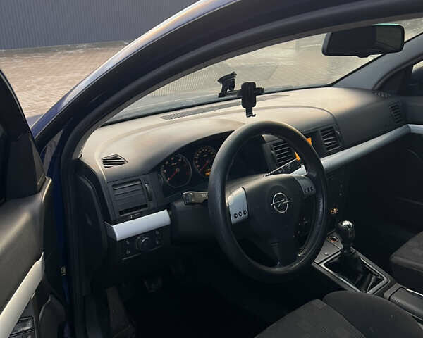 Синій Опель Вектра, об'ємом двигуна 2.17 л та пробігом 295 тис. км за 3550 $, фото 11 на Automoto.ua
