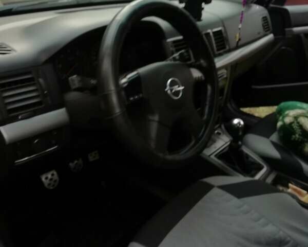 Синий Опель Вектра, объемом двигателя 2 л и пробегом 200 тыс. км за 3000 $, фото 3 на Automoto.ua