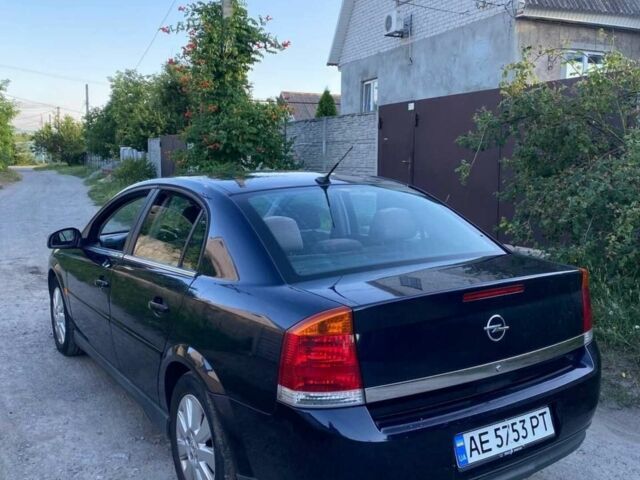 Синій Опель Вектра, об'ємом двигуна 1.8 л та пробігом 280 тис. км за 4500 $, фото 3 на Automoto.ua