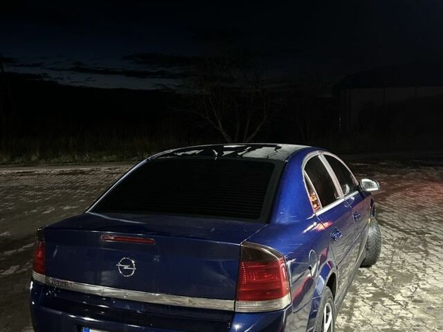 Синий Опель Вектра, объемом двигателя 2.2 л и пробегом 316 тыс. км за 4200 $, фото 4 на Automoto.ua