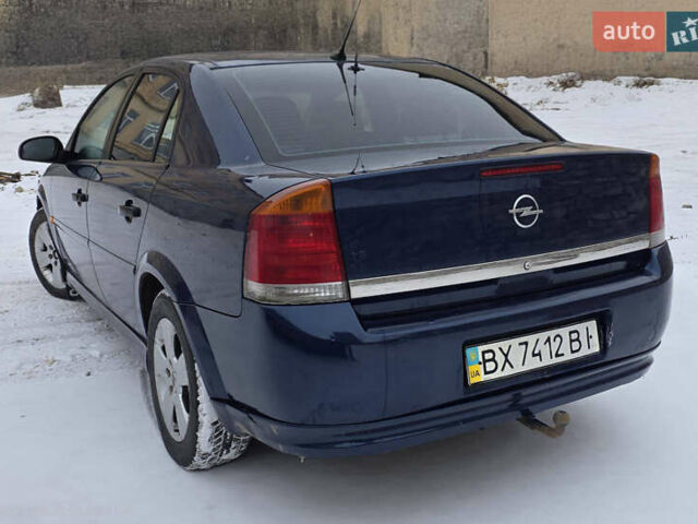Синий Опель Вектра, объемом двигателя 1.8 л и пробегом 333 тыс. км за 3850 $, фото 3 на Automoto.ua