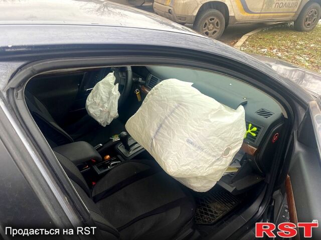 Синій Опель Вектра, об'ємом двигуна 2.2 л та пробігом 270 тис. км за 2200 $, фото 2 на Automoto.ua