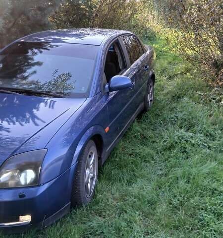 Синий Опель Вектра, объемом двигателя 2.2 л и пробегом 225 тыс. км за 3600 $, фото 2 на Automoto.ua