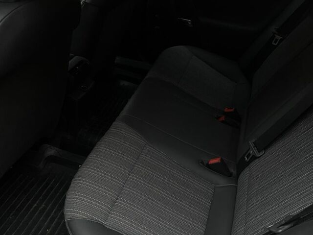 Синий Опель Вектра, объемом двигателя 1.8 л и пробегом 333 тыс. км за 3300 $, фото 7 на Automoto.ua