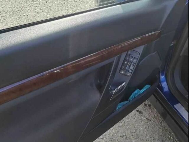 Синій Опель Вектра, об'ємом двигуна 2.2 л та пробігом 289 тис. км за 1329 $, фото 10 на Automoto.ua