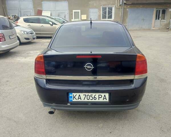 Синий Опель Вектра, объемом двигателя 2.2 л и пробегом 300 тыс. км за 2999 $, фото 5 на Automoto.ua