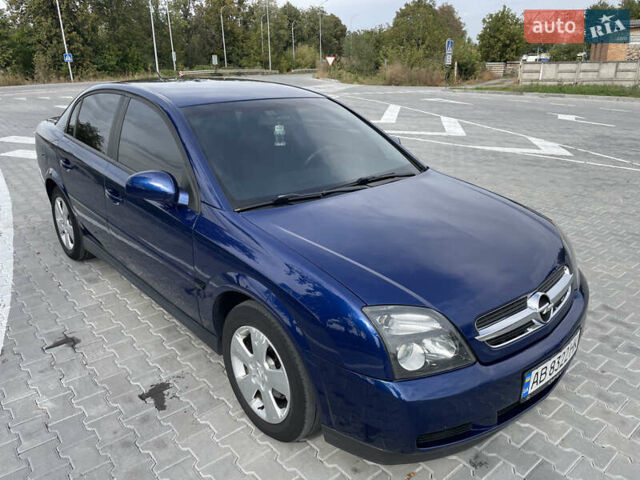 Синій Опель Вектра, об'ємом двигуна 1.8 л та пробігом 258 тис. км за 5200 $, фото 4 на Automoto.ua