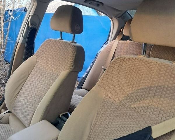 Синий Опель Вектра, объемом двигателя 2.2 л и пробегом 290 тыс. км за 3700 $, фото 3 на Automoto.ua