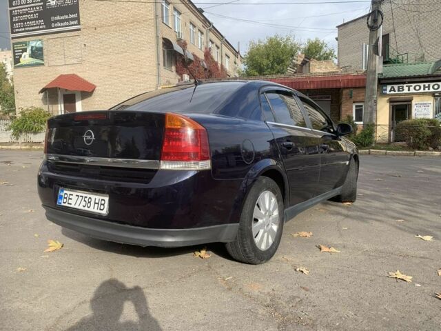 Опель Вектра 2003 в Николаеве на Automoto.ua Синий Опель Вектра, объемом двигателя 2.2 л и пробегом 274 тыс. км за 3700 $, фото 1 на Automoto.ua