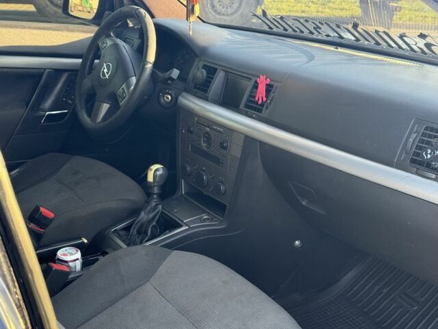 Синий Опель Вектра, объемом двигателя 2 л и пробегом 392 тыс. км за 2699 $, фото 16 на Automoto.ua