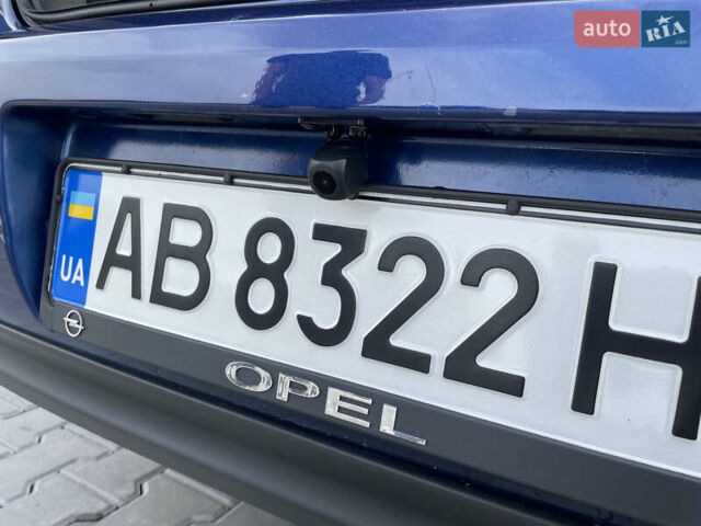 Синій Опель Вектра, об'ємом двигуна 1.8 л та пробігом 258 тис. км за 5200 $, фото 32 на Automoto.ua