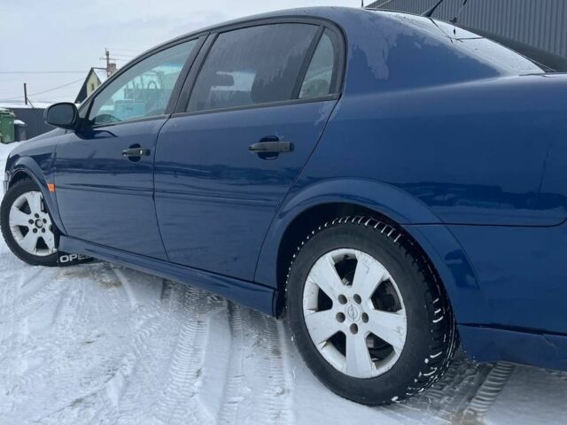 Синій Опель Вектра, об'ємом двигуна 1.8 л та пробігом 330 тис. км за 3000 $, фото 1 на Automoto.ua
