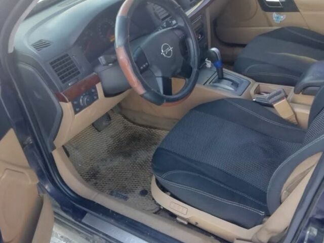 Синий Опель Вектра, объемом двигателя 2.2 л и пробегом 300 тыс. км за 3300 $, фото 8 на Automoto.ua