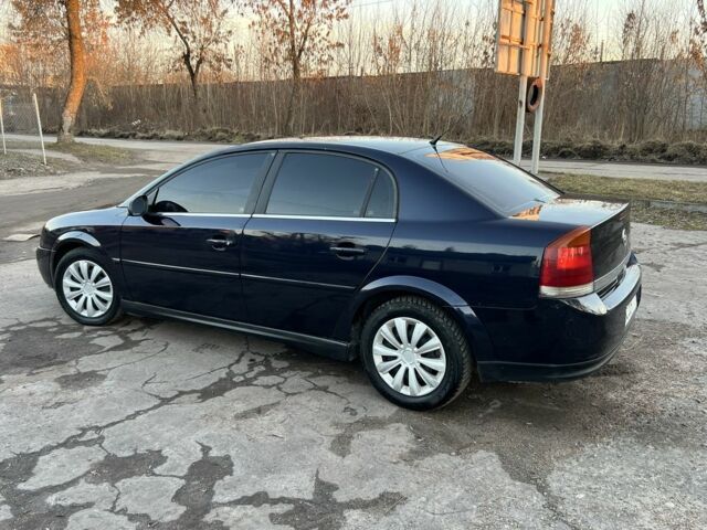 Синий Опель Вектра, объемом двигателя 2.2 л и пробегом 325 тыс. км за 3100 $, фото 5 на Automoto.ua