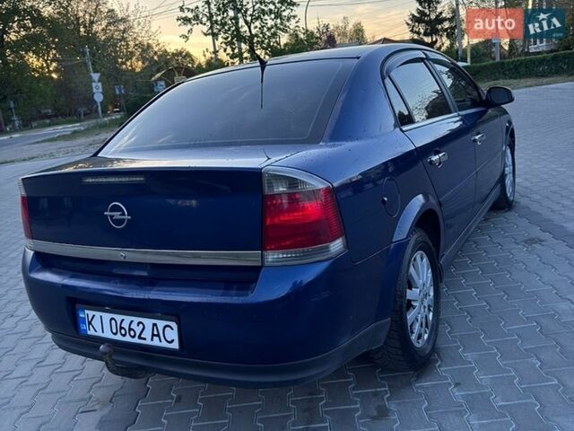 Синий Опель Вектра, объемом двигателя 2.2 л и пробегом 348 тыс. км за 3900 $, фото 8 на Automoto.ua