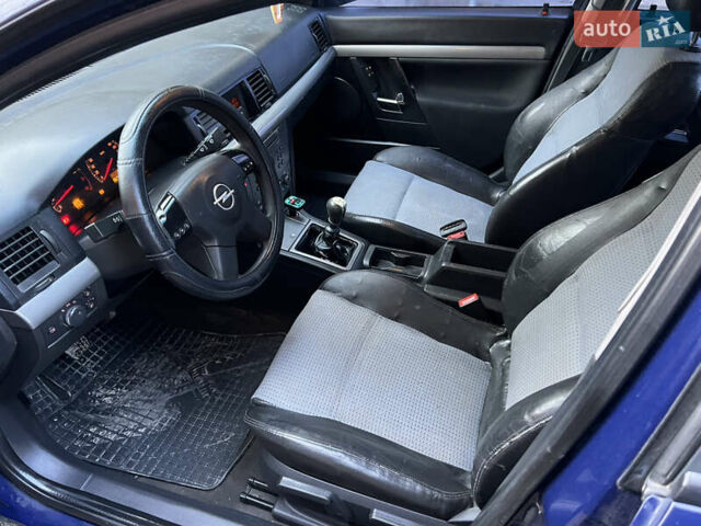 Синій Опель Вектра, об'ємом двигуна 1.8 л та пробігом 250 тис. км за 2700 $, фото 21 на Automoto.ua