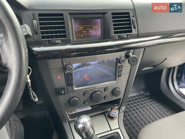 Синій Опель Вектра, об'ємом двигуна 1.8 л та пробігом 258 тис. км за 5200 $, фото 24 на Automoto.ua