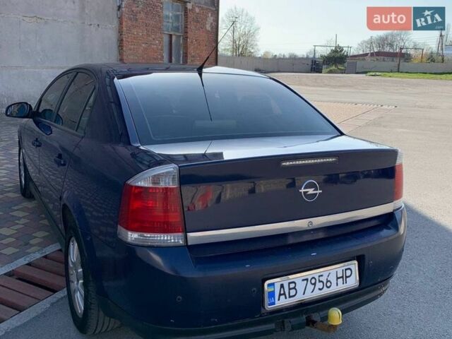 Синій Опель Вектра, об'ємом двигуна 2 л та пробігом 319 тис. км за 2650 $, фото 6 на Automoto.ua