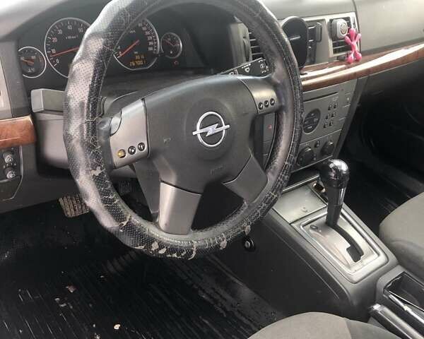 Синий Опель Вектра, объемом двигателя 2.2 л и пробегом 267 тыс. км за 3500 $, фото 8 на Automoto.ua