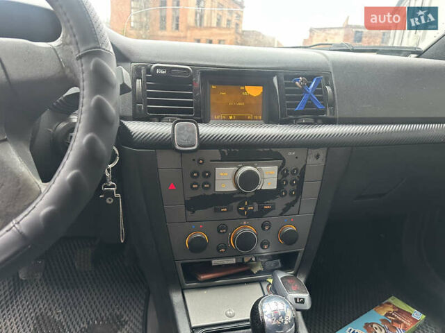 Синій Опель Вектра, об'ємом двигуна 2 л та пробігом 344 тис. км за 3200 $, фото 8 на Automoto.ua