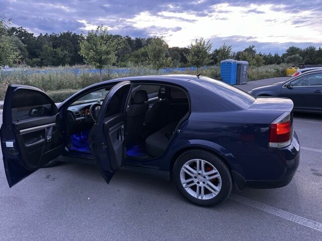 Синій Опель Вектра, об'ємом двигуна 2 л та пробігом 410 тис. км за 3200 $, фото 11 на Automoto.ua