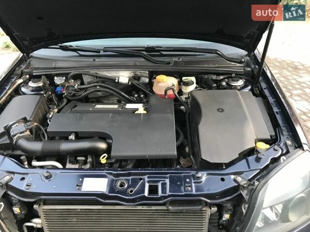Синій Опель Вектра, об'ємом двигуна 2.2 л та пробігом 260 тис. км за 5500 $, фото 7 на Automoto.ua