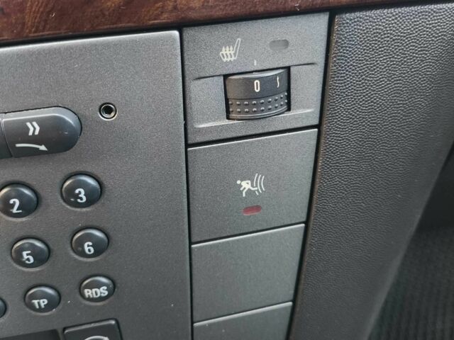 Синий Опель Вектра, объемом двигателя 2.2 л и пробегом 257 тыс. км за 5800 $, фото 11 на Automoto.ua