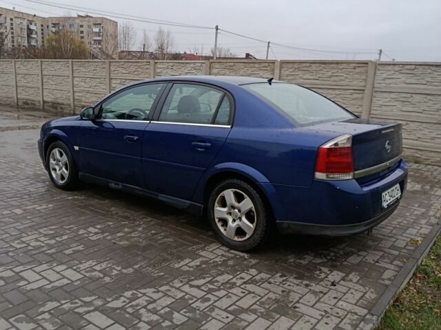 Синий Опель Вектра, объемом двигателя 2 л и пробегом 405 тыс. км за 2800 $, фото 7 на Automoto.ua