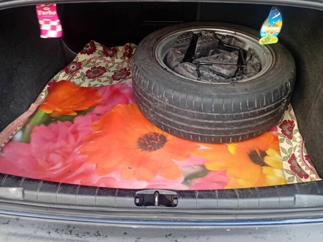 Синій Опель Вектра, об'ємом двигуна 2.2 л та пробігом 301 тис. км за 4300 $, фото 4 на Automoto.ua