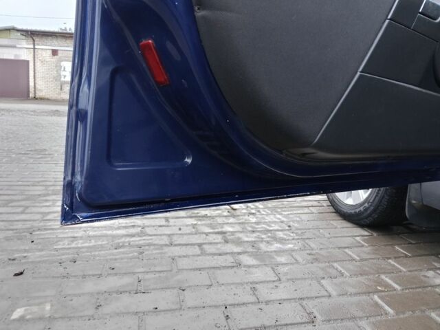 Синій Опель Вектра, об'ємом двигуна 1.8 л та пробігом 290 тис. км за 3350 $, фото 22 на Automoto.ua