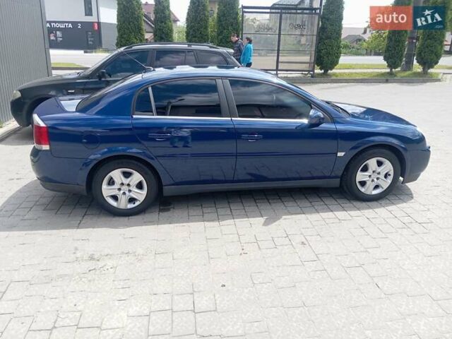 Синий Опель Вектра, объемом двигателя 1.8 л и пробегом 188 тыс. км за 5850 $, фото 18 на Automoto.ua