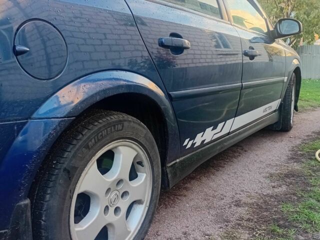 Синій Опель Вектра, об'ємом двигуна 2.2 л та пробігом 301 тис. км за 4300 $, фото 3 на Automoto.ua