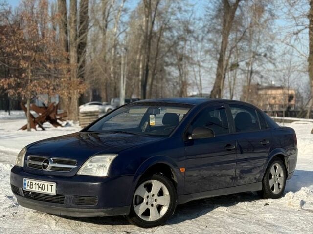 Синий Опель Вектра, объемом двигателя 1.8 л и пробегом 302 тыс. км за 3500 $, фото 7 на Automoto.ua