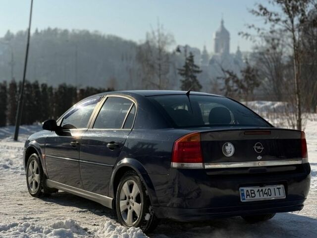 Синий Опель Вектра, объемом двигателя 1.8 л и пробегом 302 тыс. км за 3500 $, фото 2 на Automoto.ua