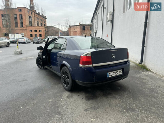 Синій Опель Вектра, об'ємом двигуна 2 л та пробігом 344 тис. км за 3200 $, фото 3 на Automoto.ua