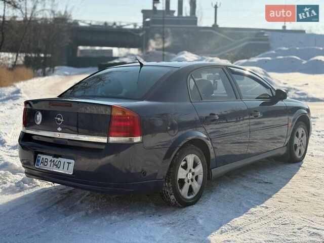 Синій Опель Вектра, об'ємом двигуна 1.8 л та пробігом 302 тис. км за 3500 $, фото 14 на Automoto.ua