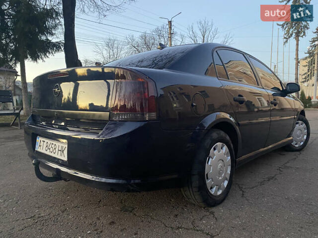 Синій Опель Вектра, об'ємом двигуна 1.8 л та пробігом 220 тис. км за 3999 $, фото 16 на Automoto.ua