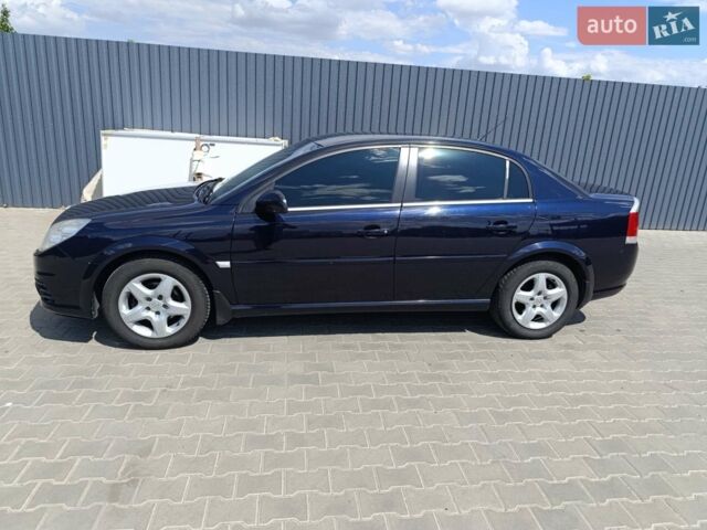 Синий Опель Вектра, объемом двигателя 2.2 л и пробегом 270 тыс. км за 5600 $, фото 3 на Automoto.ua