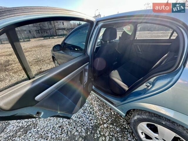 Синий Опель Вектра, объемом двигателя 2.21 л и пробегом 240 тыс. км за 4500 $, фото 8 на Automoto.ua