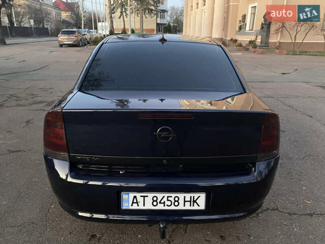 Синій Опель Вектра, об'ємом двигуна 1.8 л та пробігом 220 тис. км за 3999 $, фото 11 на Automoto.ua