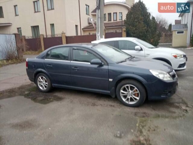 Синій Опель Вектра, об'ємом двигуна 2.2 л та пробігом 318 тис. км за 3500 $, фото 3 на Automoto.ua