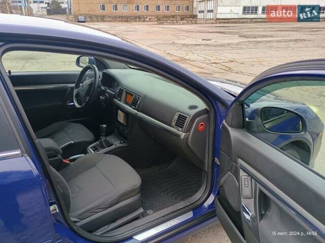 Синий Опель Вектра, объемом двигателя 1.91 л и пробегом 205 тыс. км за 4650 $, фото 16 на Automoto.ua
