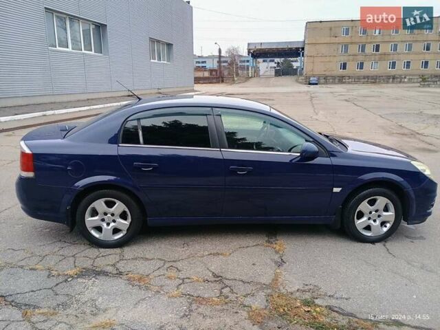 Синий Опель Вектра, объемом двигателя 1.91 л и пробегом 205 тыс. км за 4650 $, фото 18 на Automoto.ua
